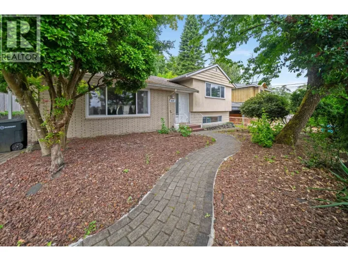 4366 GILPIN CRESCENT, Burnaby