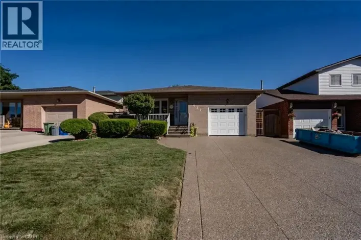 437 EAGLEWOOD Drive, Hamilton
