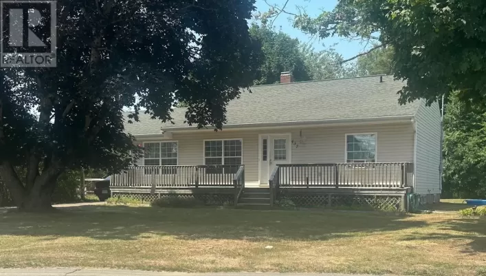 437 Main Street, Middleton