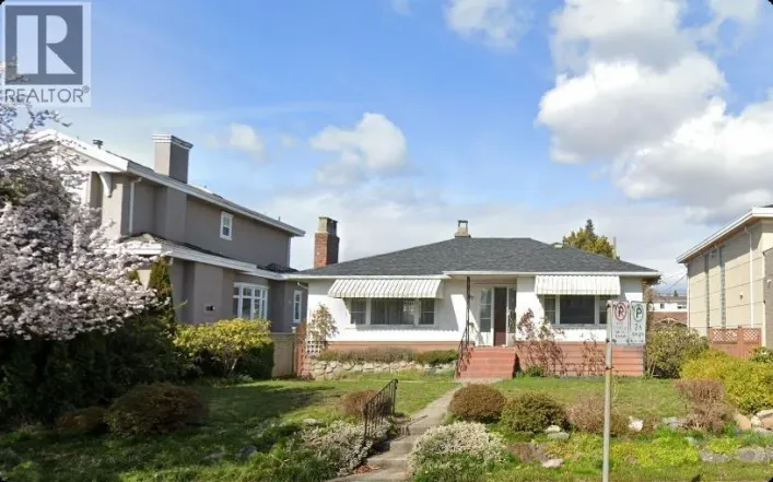 437 W 40TH AVENUE, Vancouver