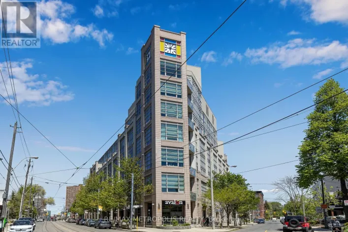 438 - 437 RONCESVALLES AVENUE, Toronto
