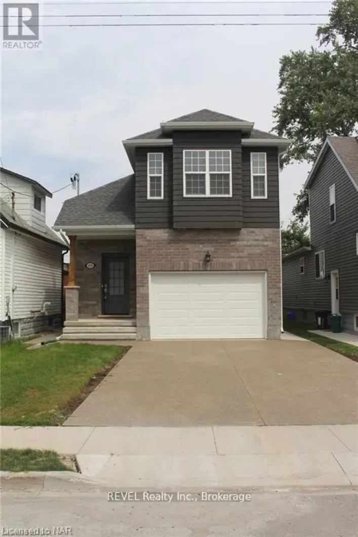 438 MCALPINE AVENUE N, Welland