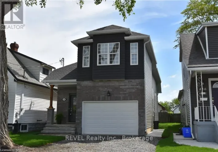 438 MCALPINE AVENUE N, Welland