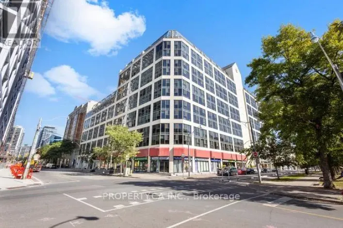 439 - 222 THE ESPLANADE, Toronto