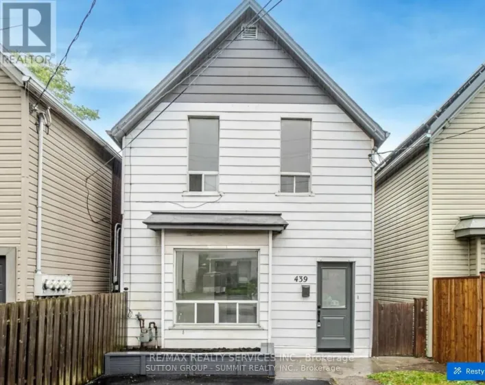 439 FERGUSON AVENUE N, Hamilton