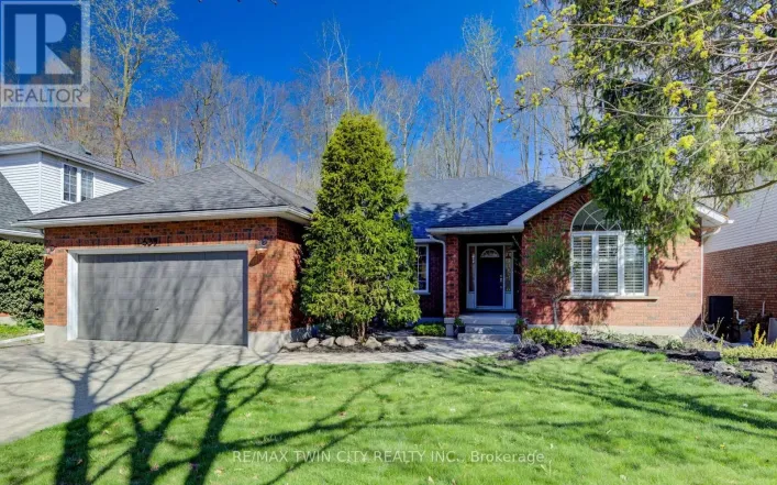 439 NORTHLAKE DRIVE, Waterloo