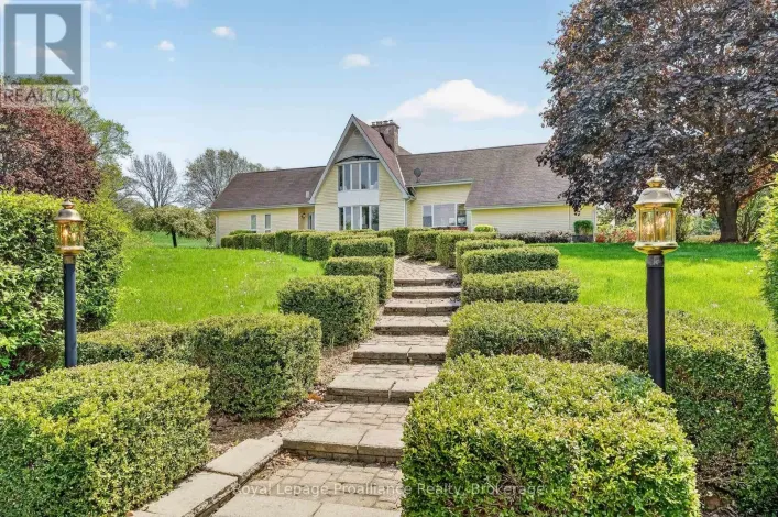 439 OAK LAKE ROAD, Quinte West