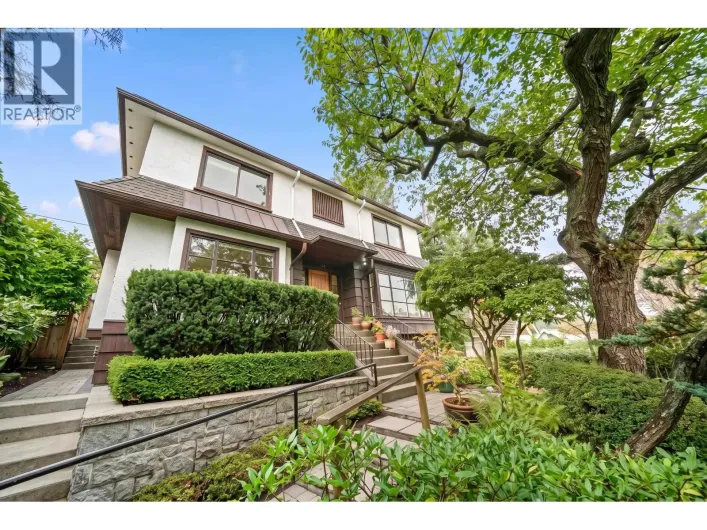 4390 LOCARNO CRESCENT, Vancouver