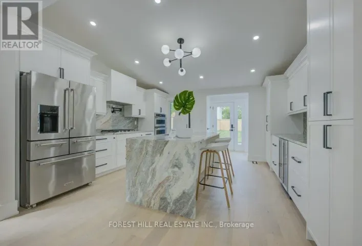 4392 ONTARIO STREET, Lincoln