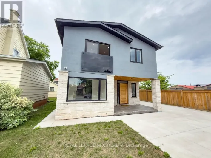 4392 ONTARIO STREET, Lincoln