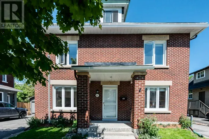 43A CLARENDON AVENUE, Ottawa
