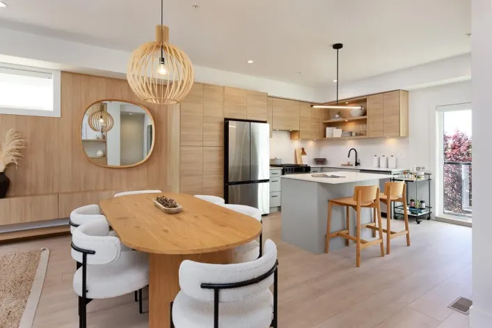 44 20335 70A AVENUE, Langley