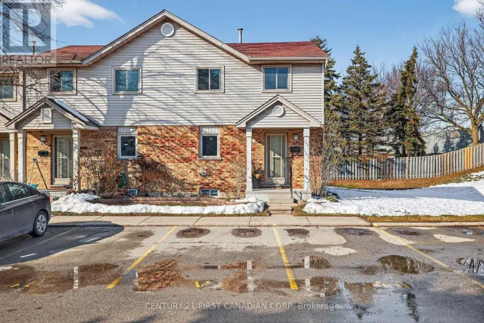 44 - 217 MARTINET AVENUE, London East