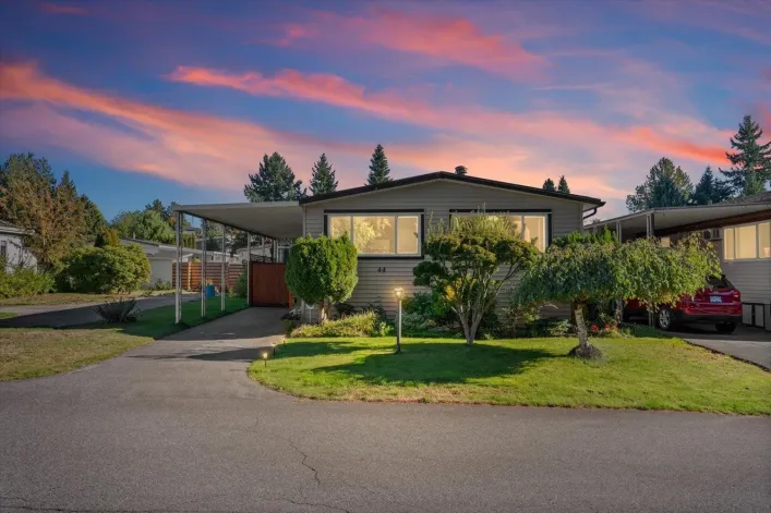 44 31313 LIVINGSTONE AVENUE, Abbotsford