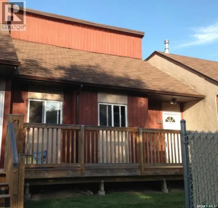 Row / Townhouse for sale: 44 331 Pendygrasse ROAD, Saskatoon