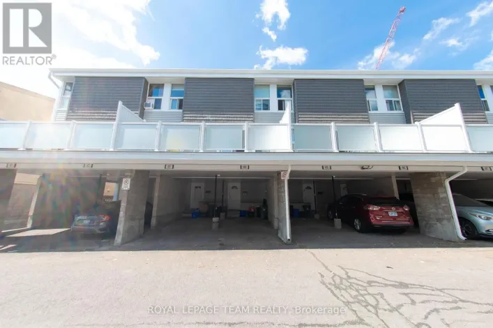 44 - 3415 UPLANDS DRIVE, Ottawa