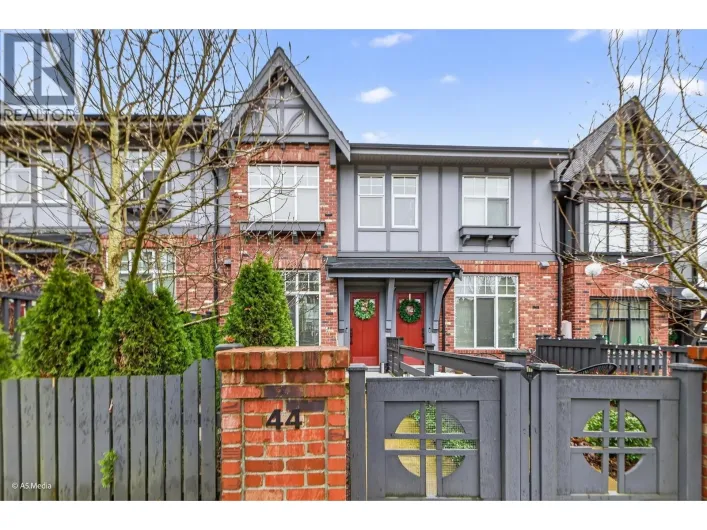 44 3552 VICTORIA DRIVE, Coquitlam