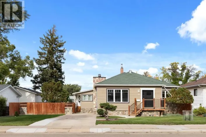 44 8 Street NE, Medicine Hat