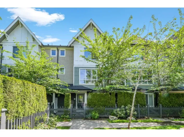 44 8138 204 STREET, Langley