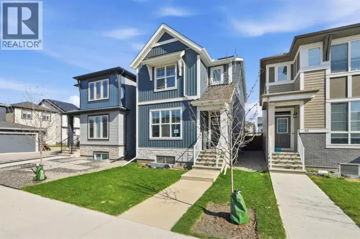 44 Amblefield Avenue NW, Calgary