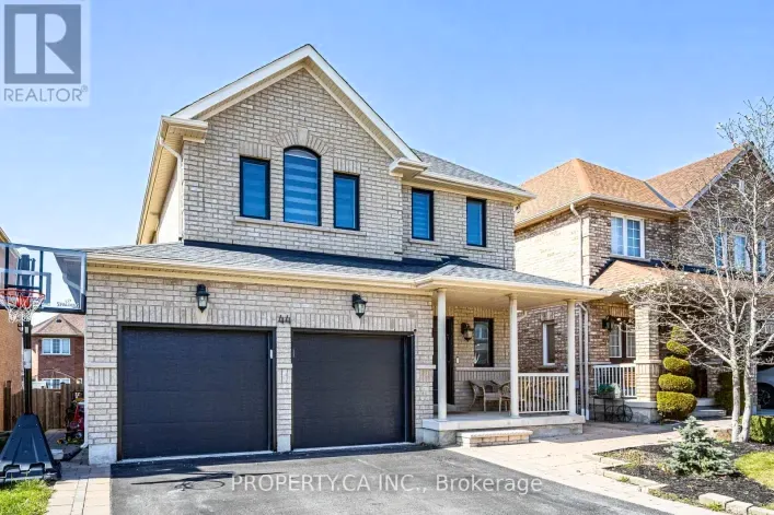 44 ANDREW HILL DRIVE, Vaughan