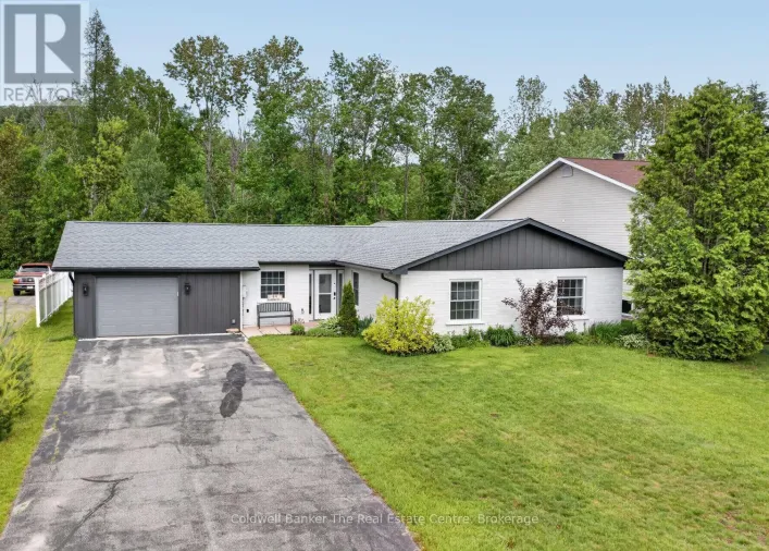 44 ANSON STREET, Minden Hills