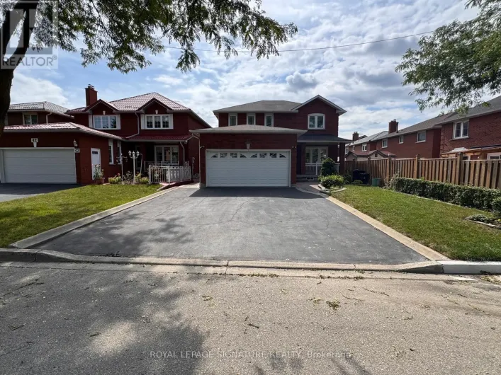 44 BANKVIEW CIRCLE, Toronto
