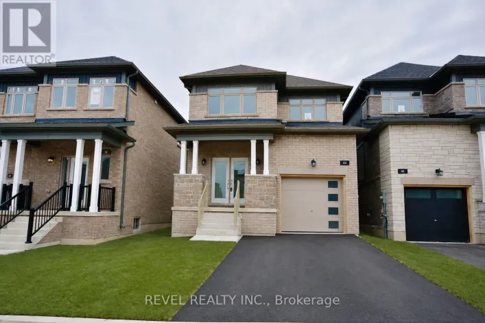 44 BARNYARD TRAIL, Barrie