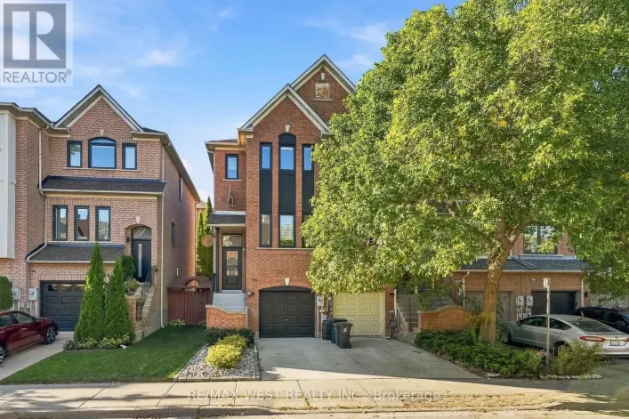 44 BLUEWATER COURT, Toronto