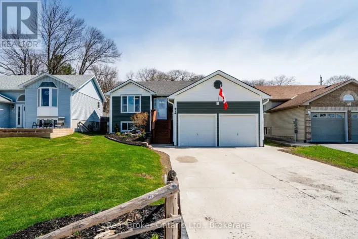 44 BYRNES CRESCENT, Penetanguishene