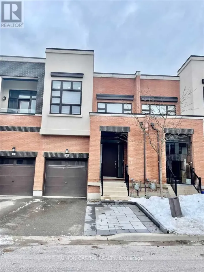 44 CAUSLAND LANE, Richmond Hill