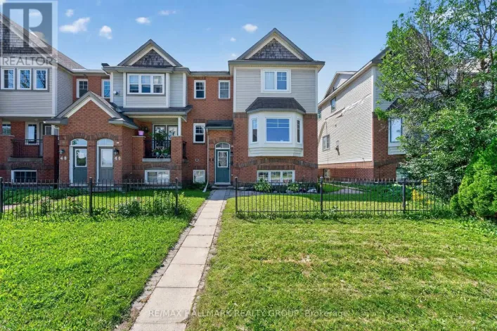 44 CENTREPOINTE DRIVE, Ottawa