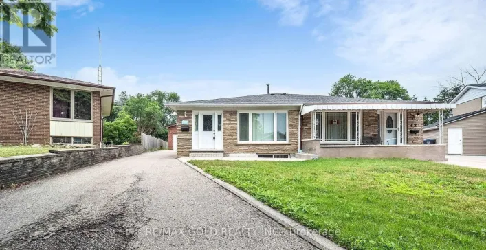 44 CHATSWORTH DRIVE, Brampton