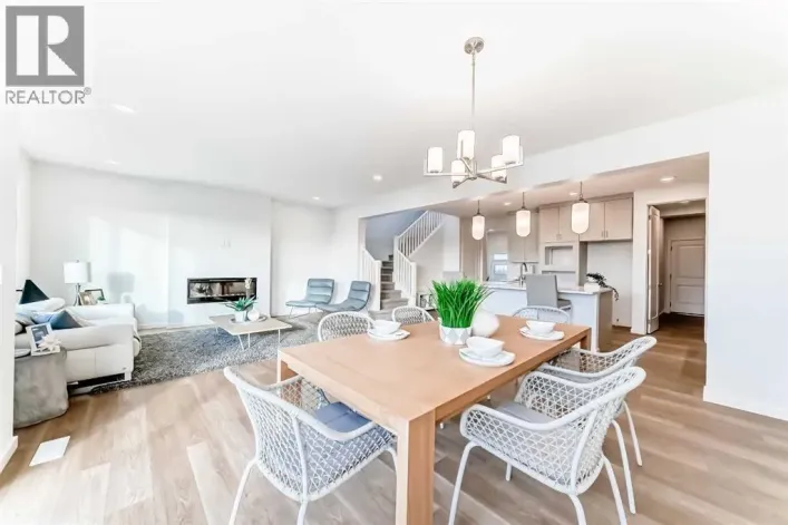 44 Creekside Path SW, Calgary