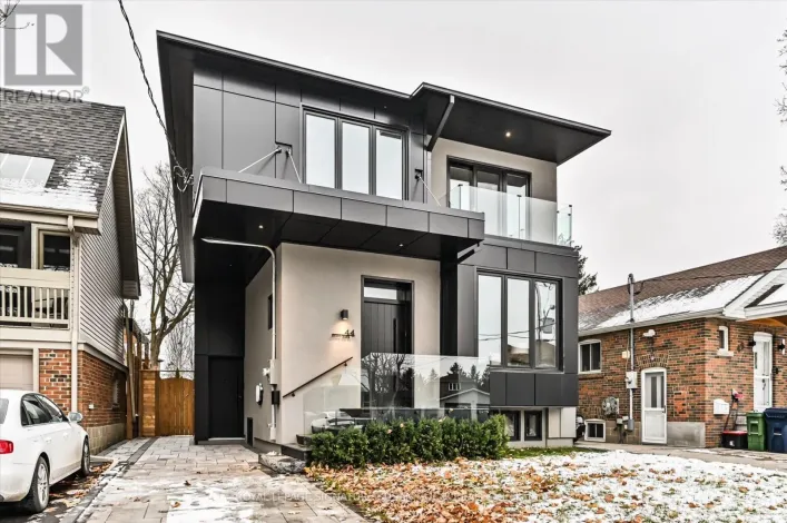 44 DORIS DRIVE, Toronto