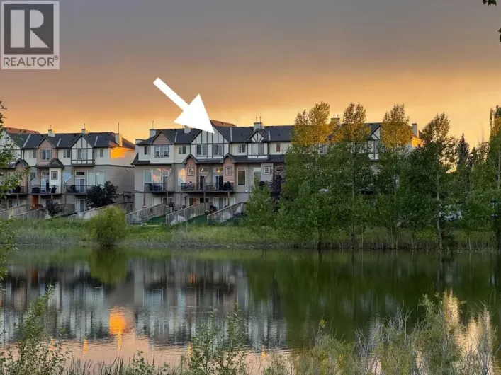 44 Everridge Common SW, Calgary