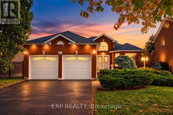 44 FINNEGAN PLACE, Whitby