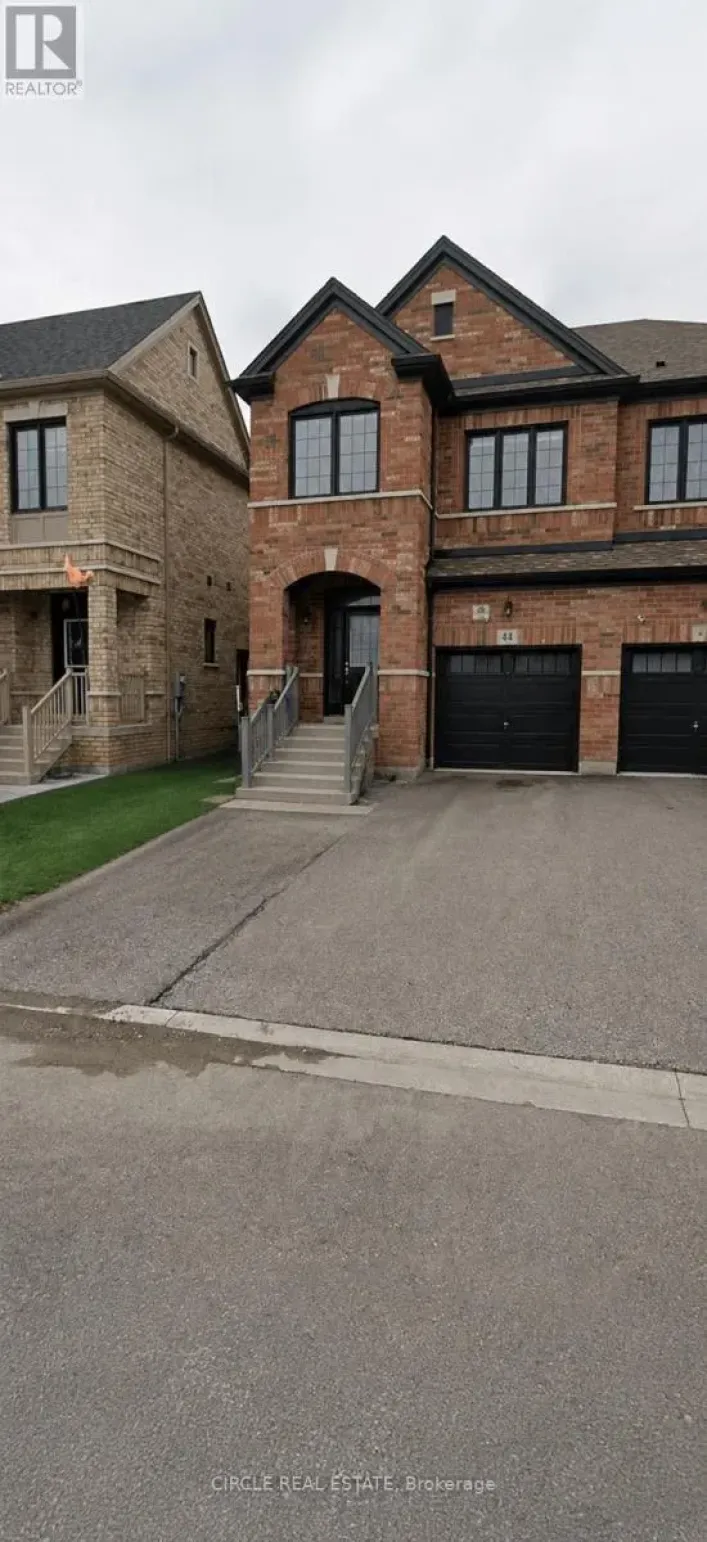 House for rent: 44 FORDHAM ROAD, Brampton