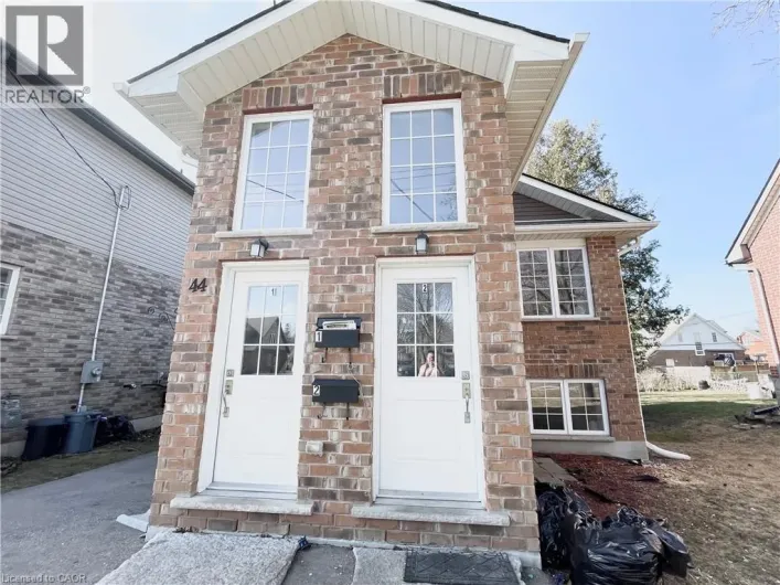 44 FOURTH Avenue Unit# 2 LOWER, Kitchener
