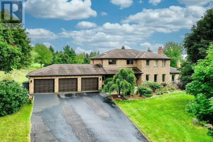 44 GEORGE CRESCENT, Caledon