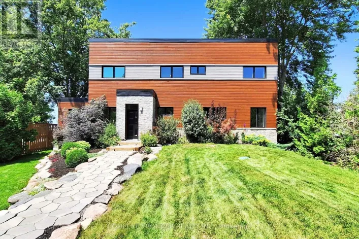 44 IRVING DRIVE, Georgina