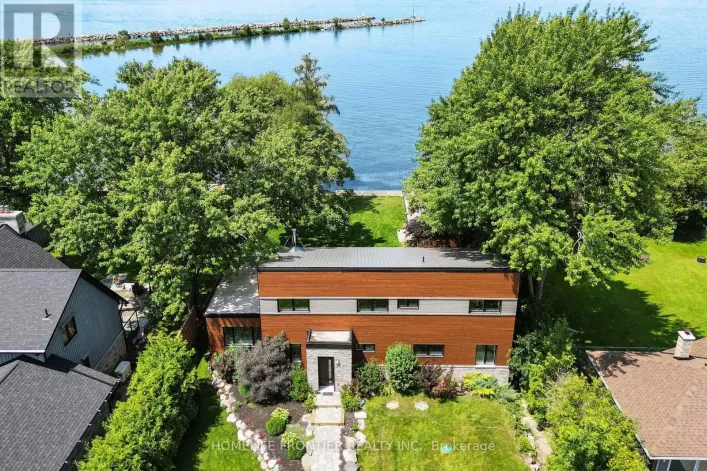 44 IRVING DRIVE, Georgina