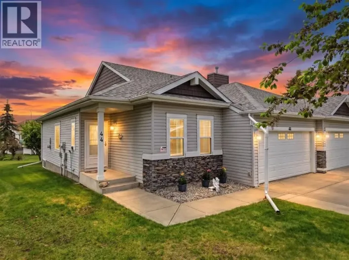 44, Jenkins Drive Drive, Red Deer