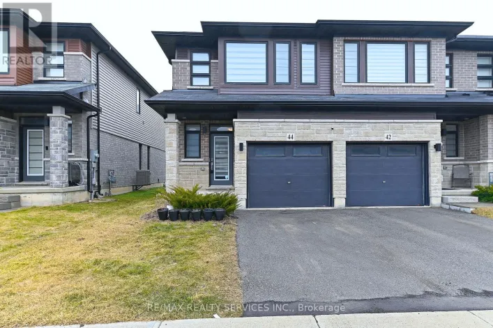 44 JUNE CALLWOOD WAY, Brantford