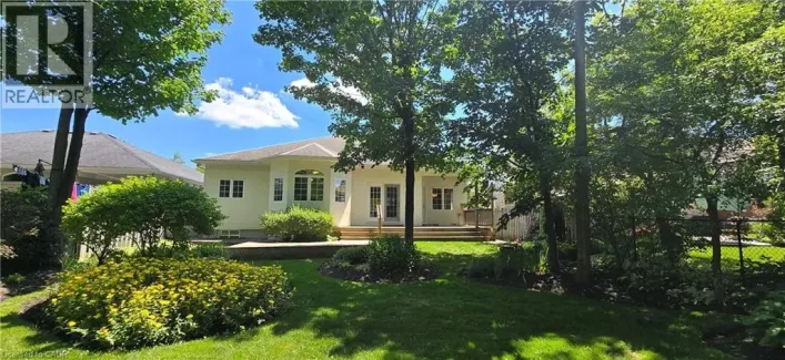 44 LASCHINGER Boulevard, New Hamburg