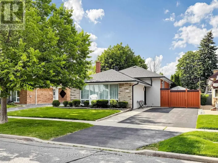 44 LEWISTON ROAD, Toronto
