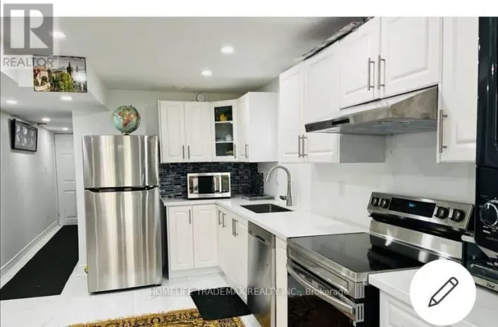 44 LLOYDMINSTER AVENUE, Ajax