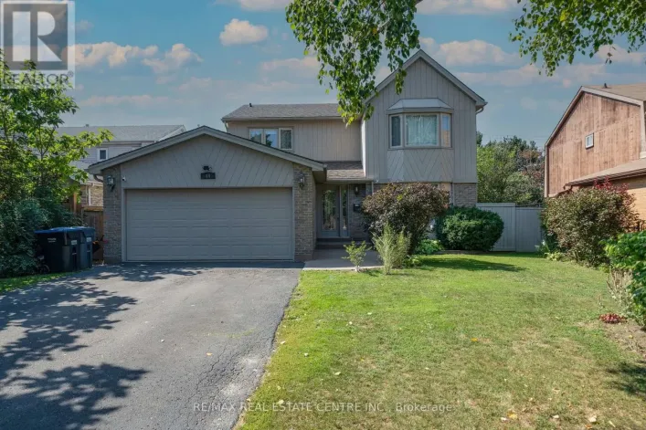 House for sale: 44 MADELAINE CRESCENT, Brampton