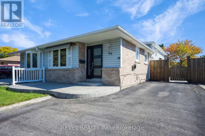 44 MARBLEHEAD CRESCENT, Brampton