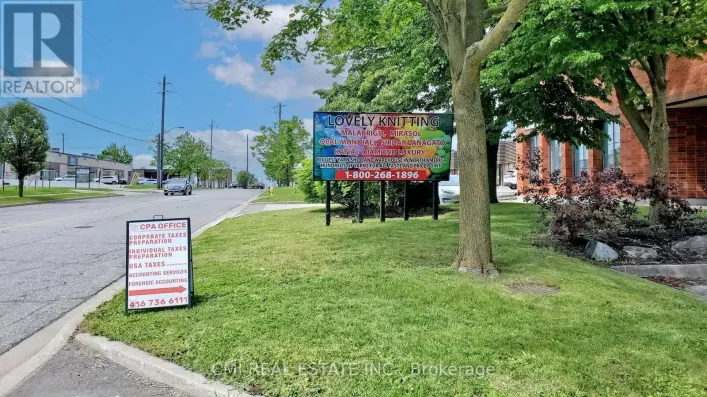 44 MARTIN ROSS AVENUE, Toronto